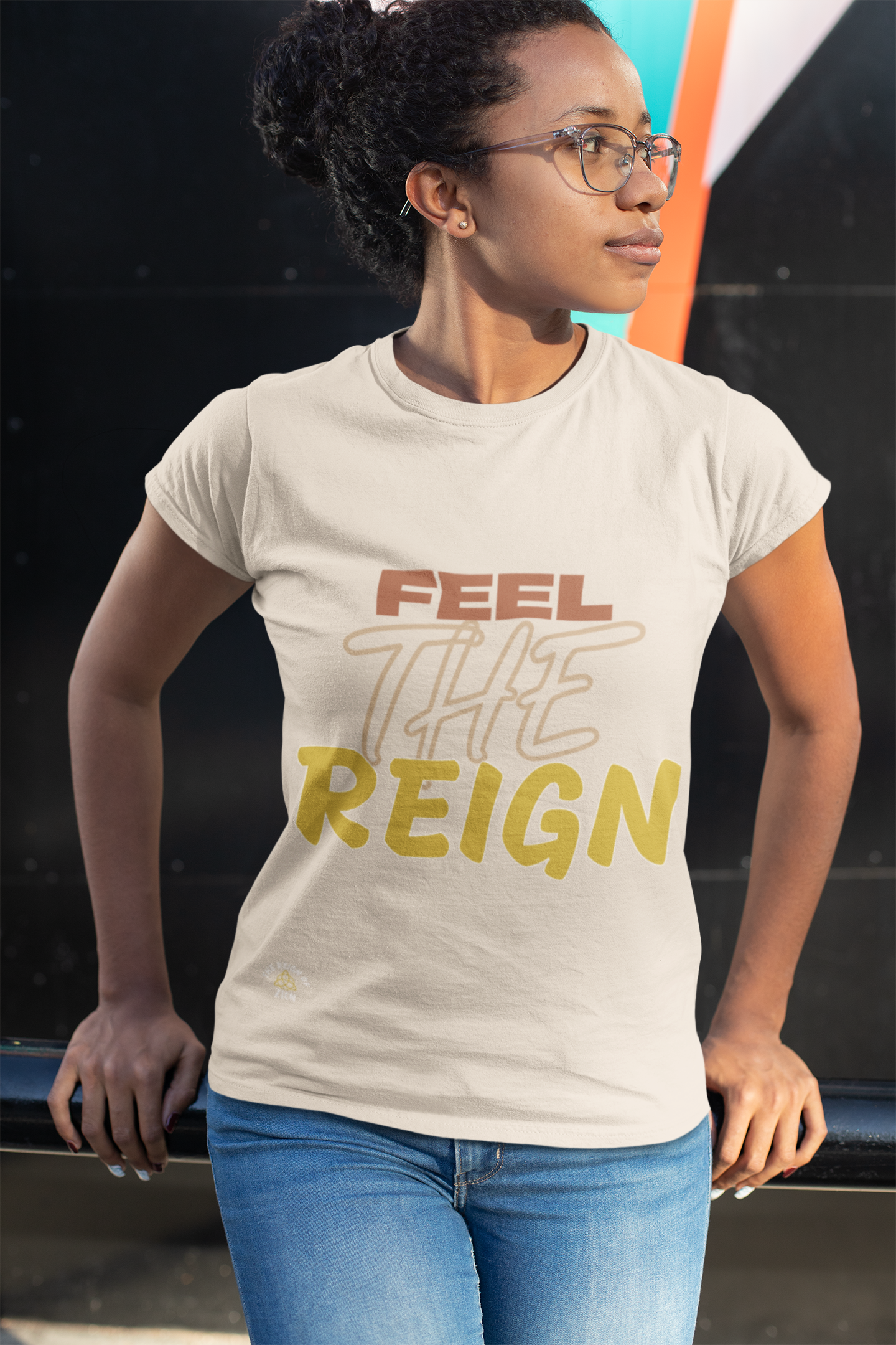 Feel the Reign" Shirt - Rule Your Style with Confidence